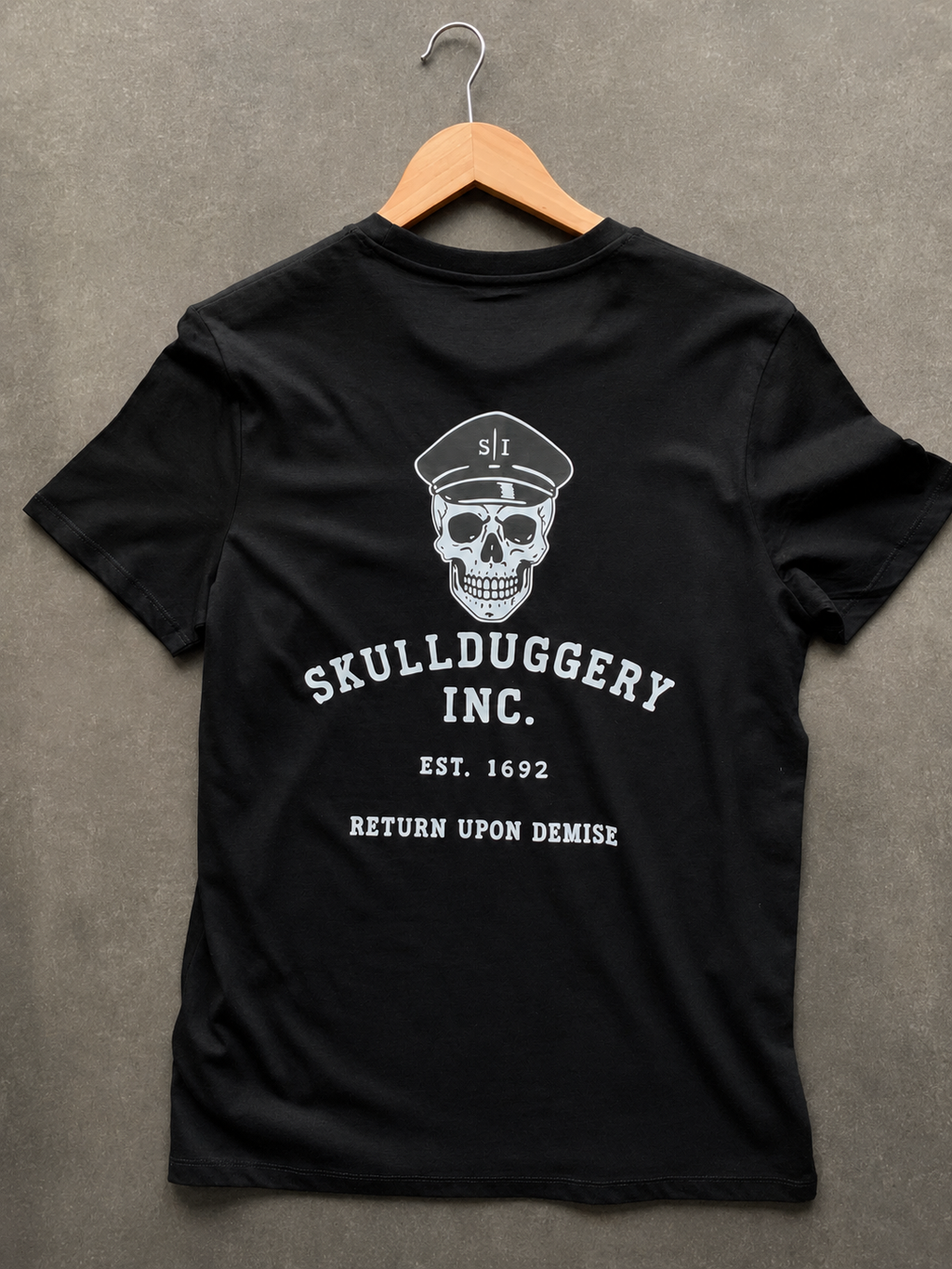 Skullduggery Return Upon Demise in black