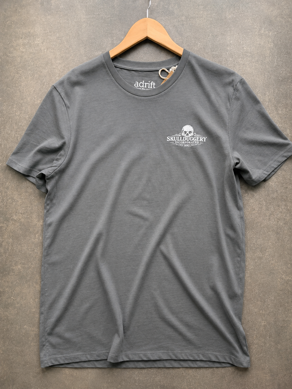 Skullduggery Organised Crime t-shirt in iron grey