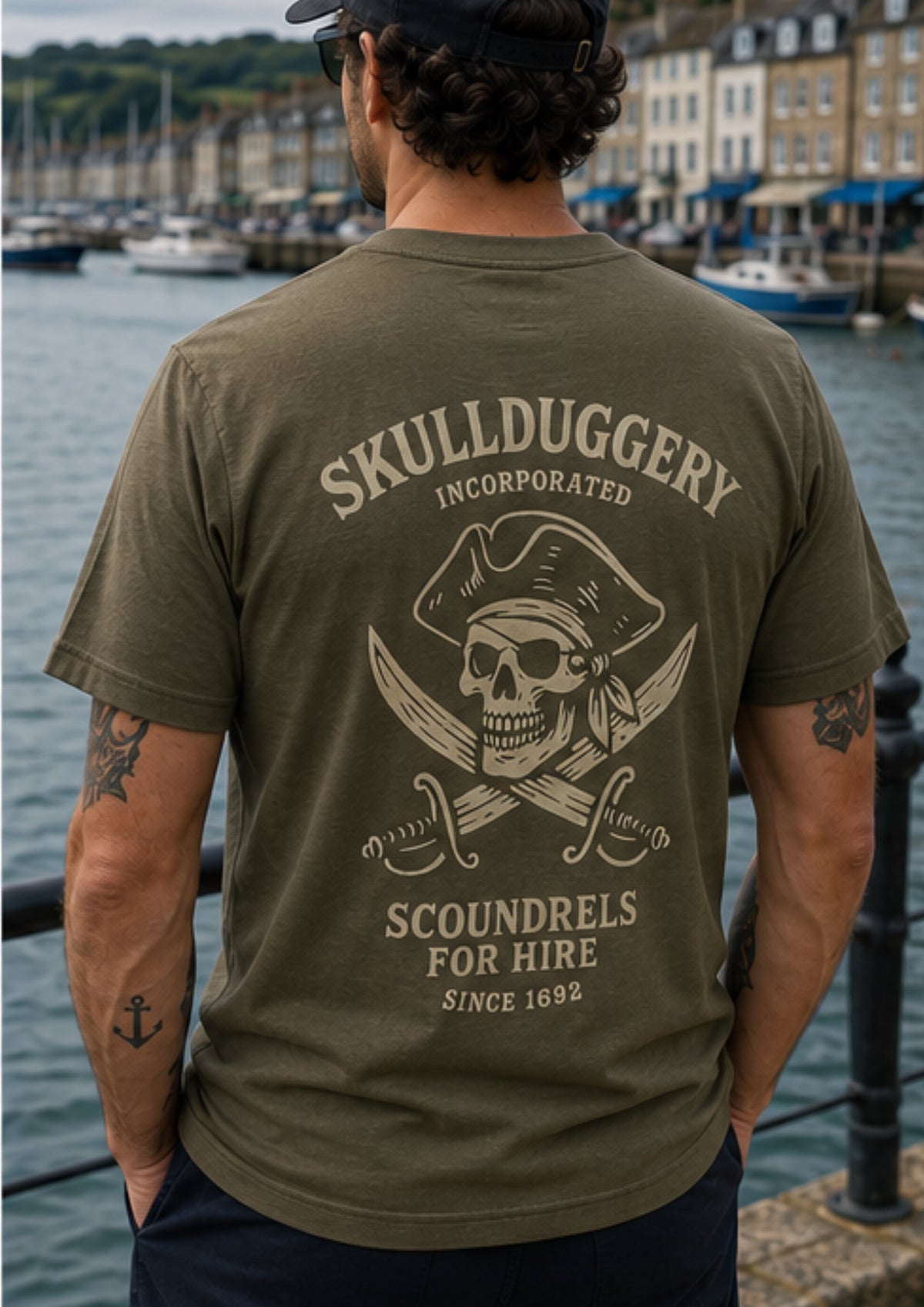 Skullduggery Scoundrels t-shirt in Organic Khaki
