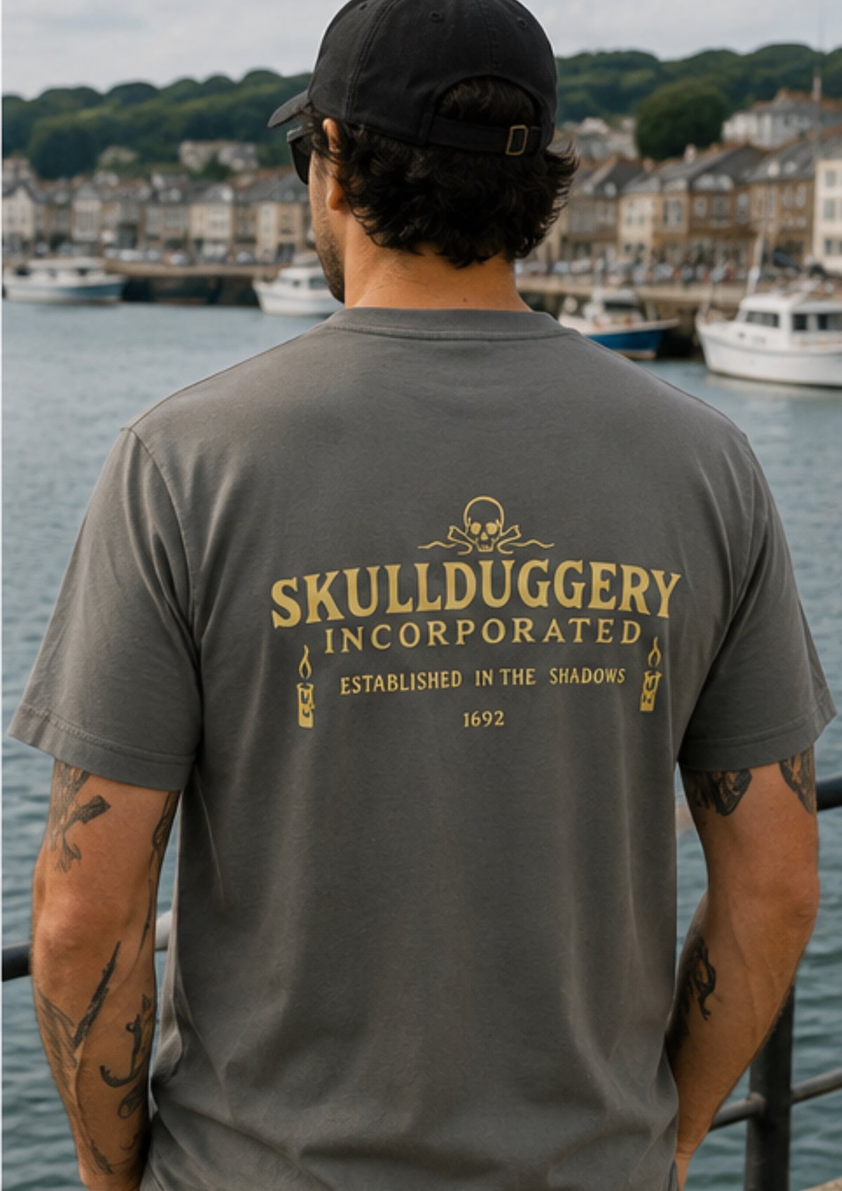 Skullduggery Logo t-shirt in iron grey